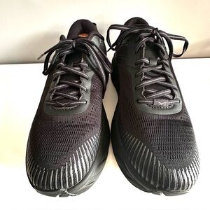 Hoka One One Bondi 7 X-Wide Low Top Black Sneakers Size 10.5 (4E) EUC Athletic